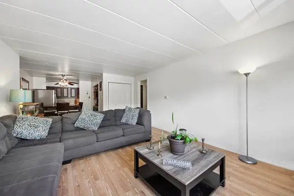414 S Scoville AVE #18, Oak Park, IL 60302