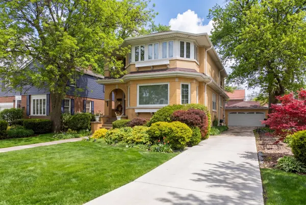 1605 S Fairview AVE, Park Ridge, IL 60068