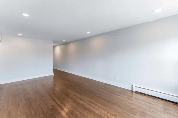 7335 W Fullerton AVE #1SW, Elmwood Park, IL 60707