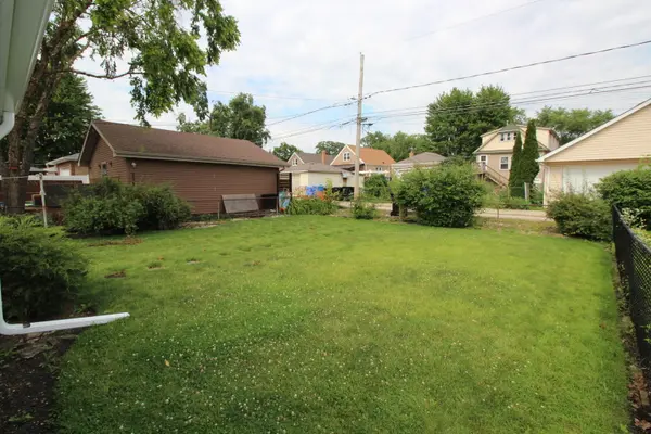 5615 S Nordica AVE, Chicago, IL 60638