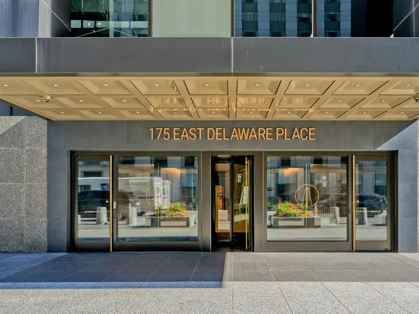175 E Delaware PL #9007, Chicago, IL 60611
