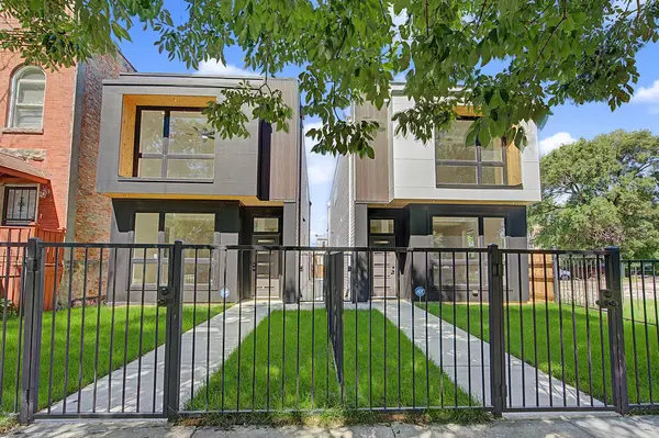616 N Avers AVE, Chicago, IL 60624