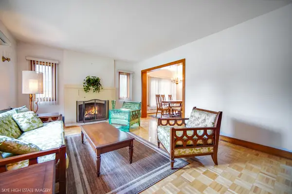 12 Elmore ST, Park Ridge, IL 60068