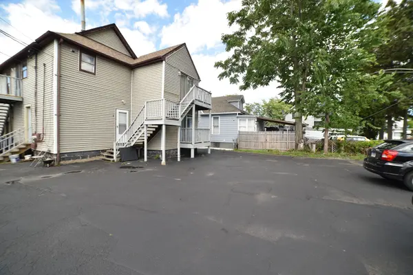1809 Washington ST, Waukegan, IL 60085