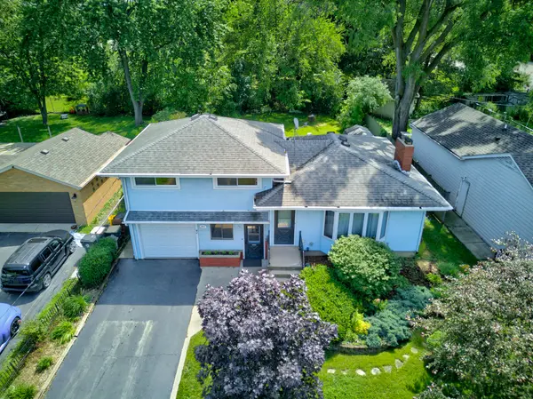 911 David ST, Antioch, IL 60002
