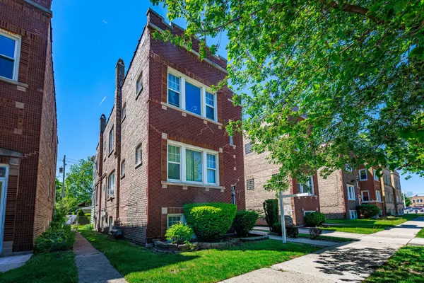 3430 Ridgeland AVE, Berwyn, IL 60402