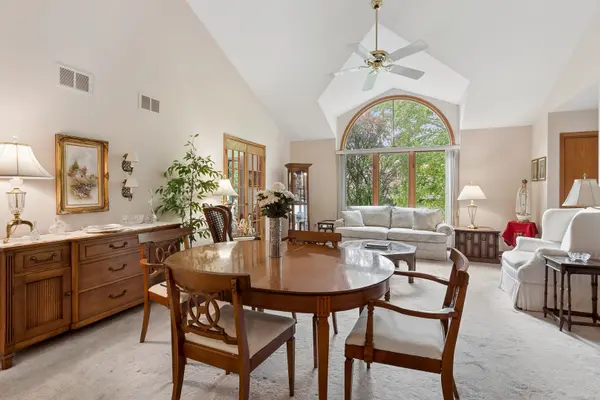 11135 Shenandoah DR, Orland Park, IL 60467