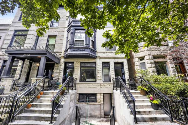 2522 N Burling ST #2, Chicago, IL 60614