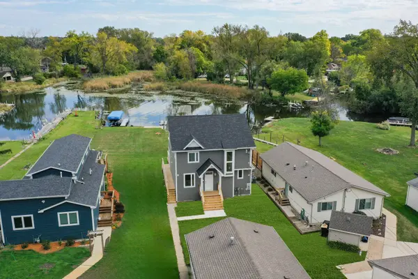 36825 N Lake ST, Ingleside, IL 60041