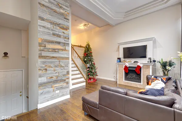 6816 W 65th ST #5, Chicago, IL 60638