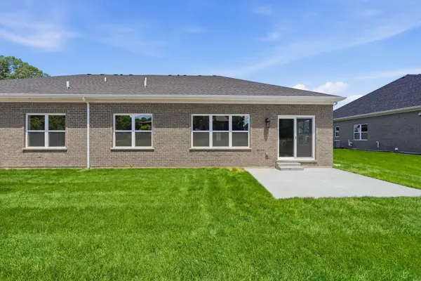 16580 Kayla DR, Lemont, IL 60439