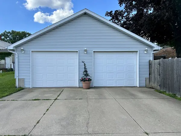 123 E Erie ST, Spring Valley, IL 61362