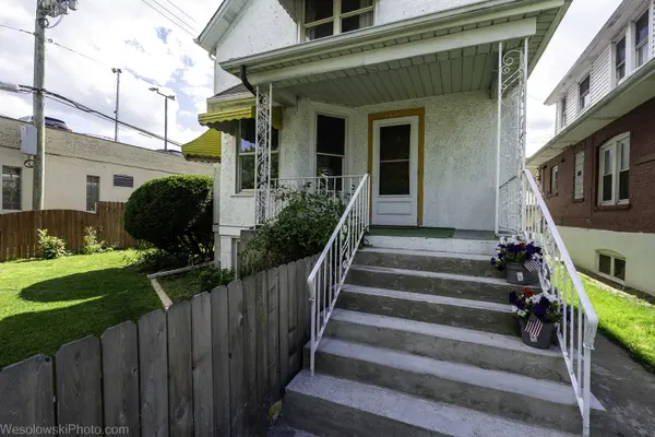 2416 N Rutherford AVE, Chicago, IL 60607