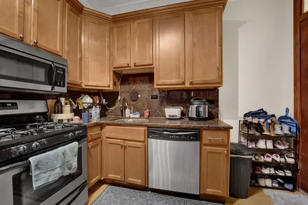 1404 W Flournoy ST #1, Chicago, IL 60607