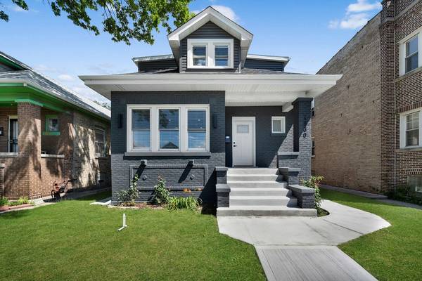 4830 W Crystal ST, Chicago, IL 60651