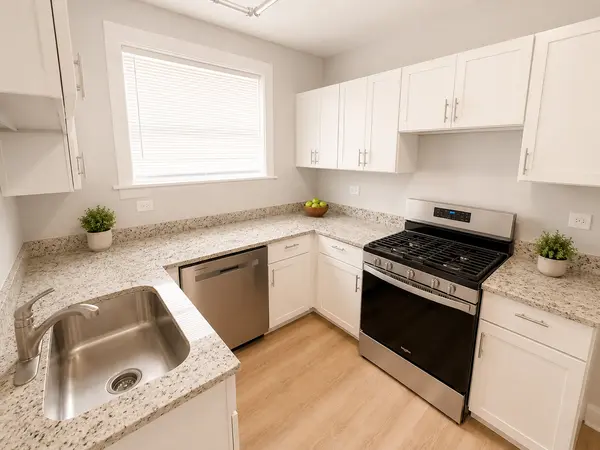 739 Hinman AVE #1G, Evanston, IL 60202