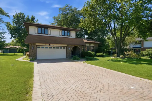 346 BUTTERNUT DR, Wood Dale, IL 60191
