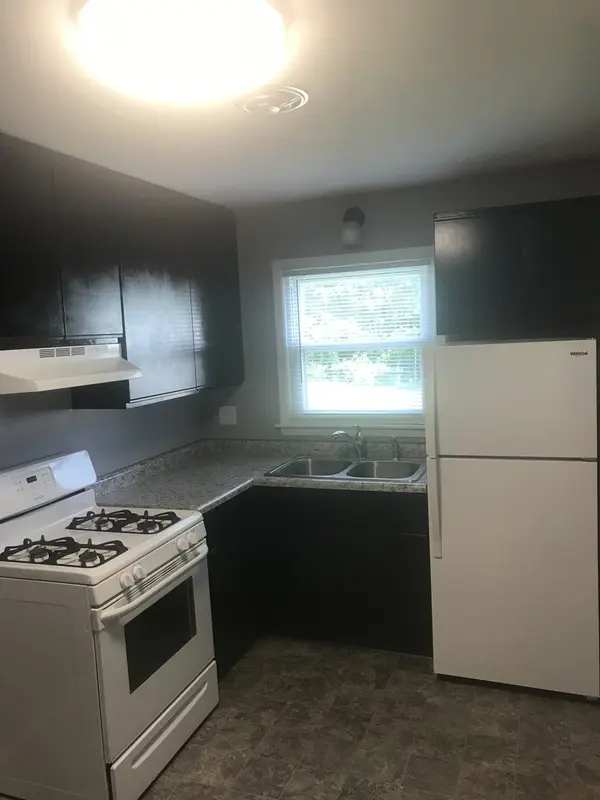 120 CAROLINE CT, Geneva, IL 60134