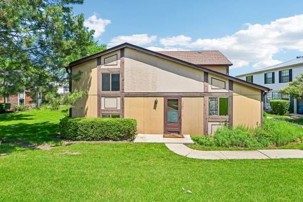 1298 Inverrary LN, Palatine, IL 60074