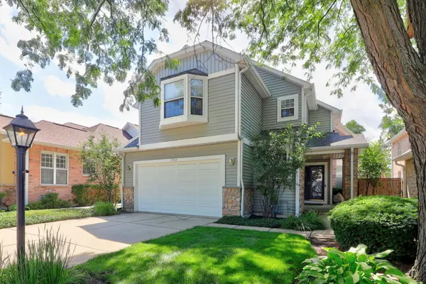 1702 Astor AVE, Oakbrook Terrace, IL 60181