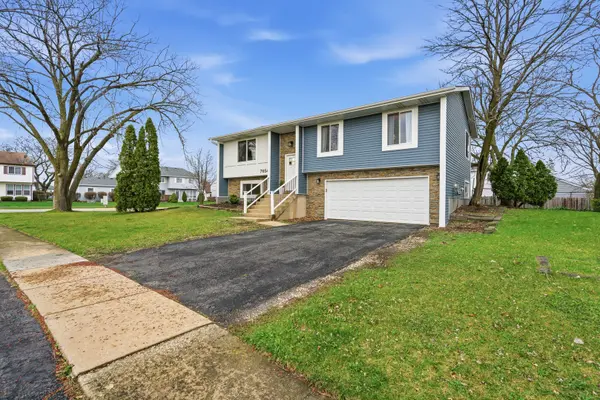 7654 W Moorefield DR, Frankfort, IL 60423