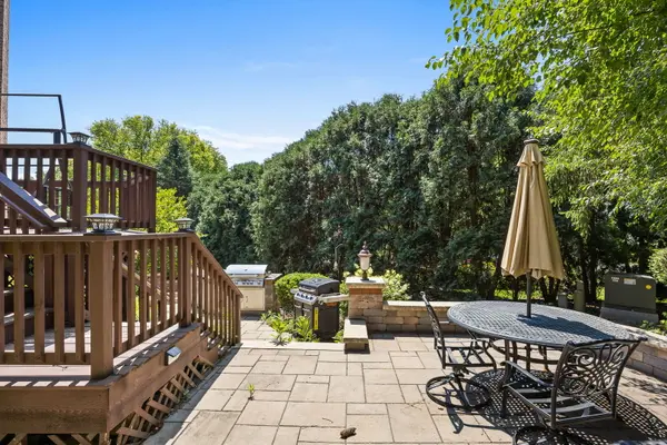 1312 Calvin CT, Naperville, IL 60540