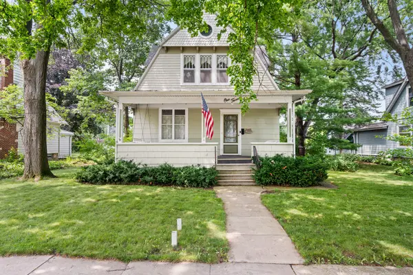 127 Alma ST, Sycamore, IL 60178