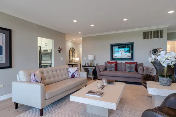 840 Weidner RD #507, Buffalo Grove, IL 60089