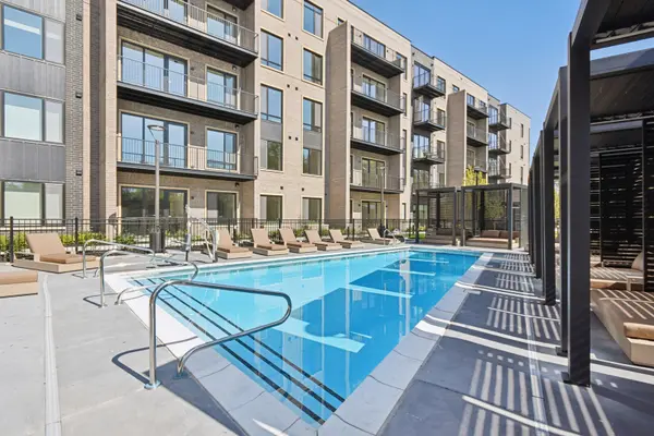6633 N Milwaukee AVE #340, Niles, IL 60714