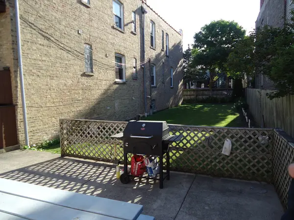 821-23 N Fairfield AVE, Chicago, IL 60622