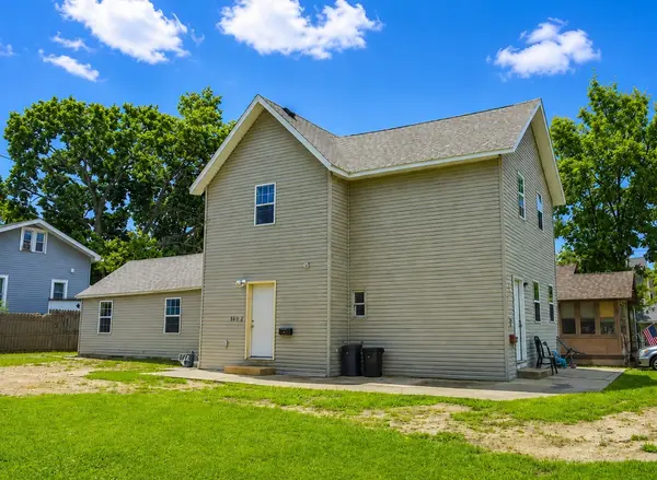301 4th AVE, Rock Falls, IL 61071