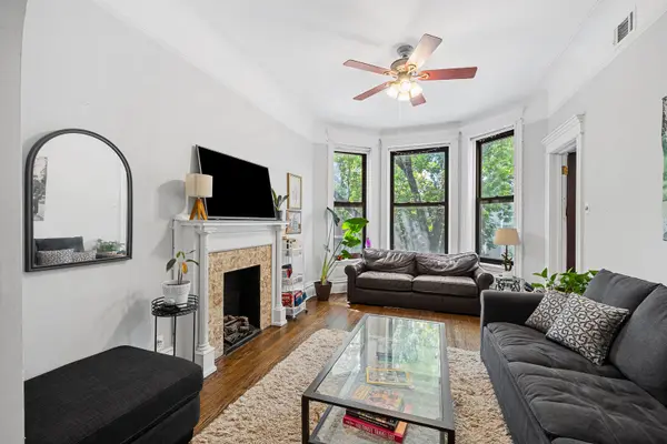 3551 N Reta AVE #2, Chicago, IL 60657