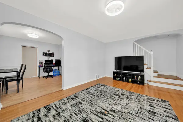3717 W Marquette RD, Chicago, IL 60629