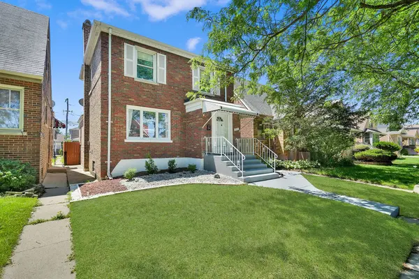 3717 W Marquette RD, Chicago, IL 60629