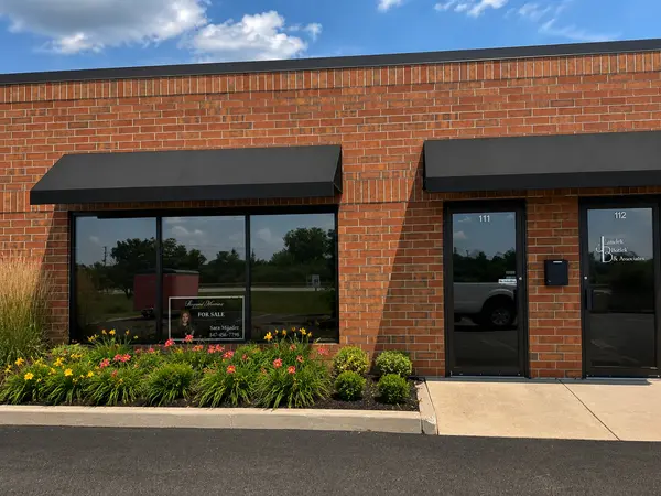 31632 N Ellis DR #111, Volo, IL 60073