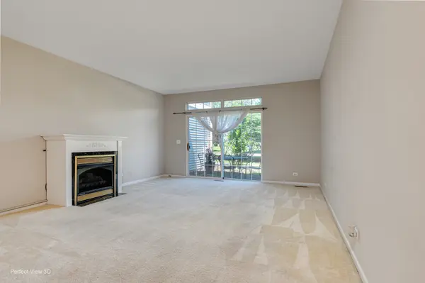 404 Cascade LN #404, Oswego, IL 60543