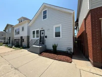 13410 S Brandon AVE, Chicago, IL 60633