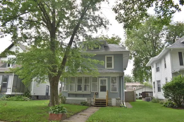 2113 14th ST, Moline, IL 61265