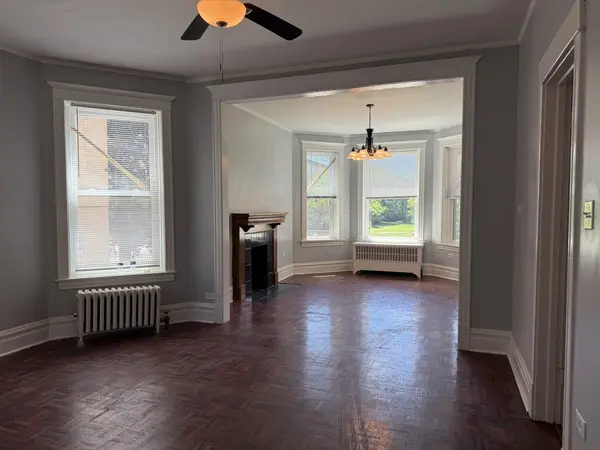 7817 S South Shore DR #1, Chicago, IL 60649