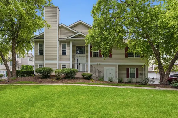 2248 Graystone DR #2248, Joliet, IL 60431