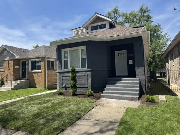12410 S Stewart AVE, Chicago, IL 60628