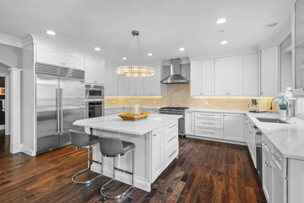 622 Innsbruck CT, Libertyville, IL 60048
