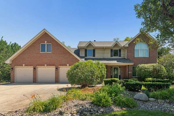 25619 S Bristol LN, Monee, IL 60449
