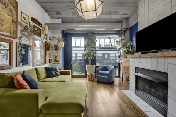1110 W 15th ST #316, Chicago, IL 60608