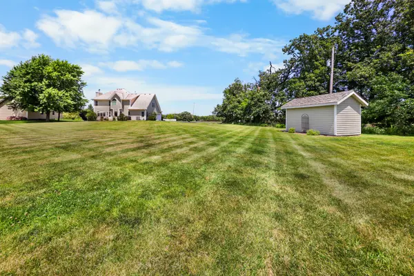 1223 Fox Run DR, Seneca, IL 61360