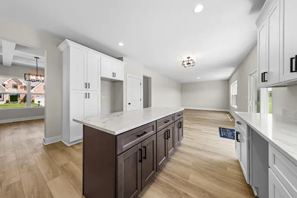 933 Covey LN, Coal City, IL 60416
