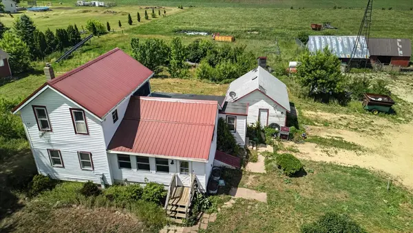 10112 E High RD, Stillman Valley, IL 61084