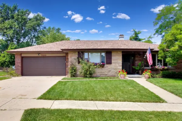 7420 Gladiola AVE, Hanover Park, IL 60133