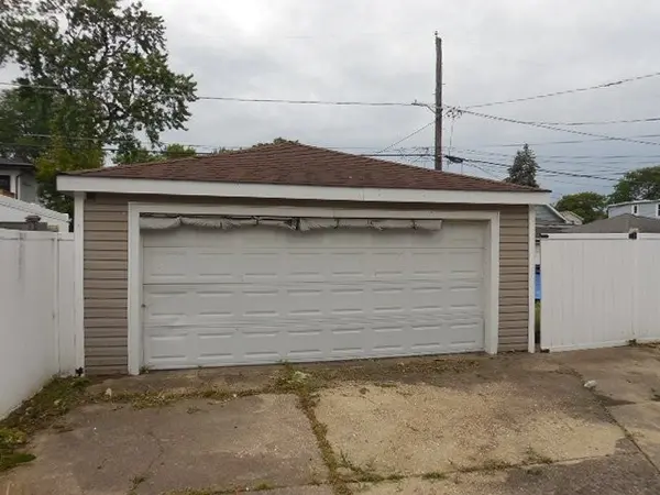 312 S 10th AVE, Maywood, IL 60153