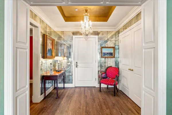 800 N Michigan AVE #5501, Chicago, IL 60611